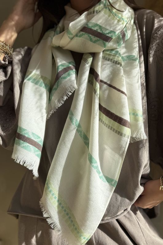 Peruvian Linear Scarf D